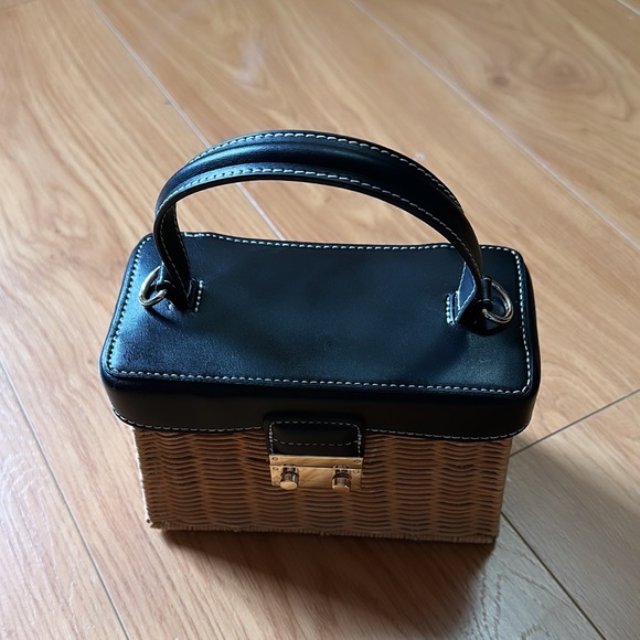 Zara Ratten Bag (BRAND NEW WITHOUT TAG) - Picture 2 of 7